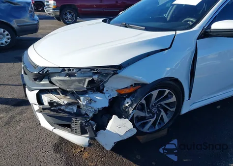 2020 Honda Civic Lx z USA, uszkodzony, nr VIN 19XFC2F60LE201501